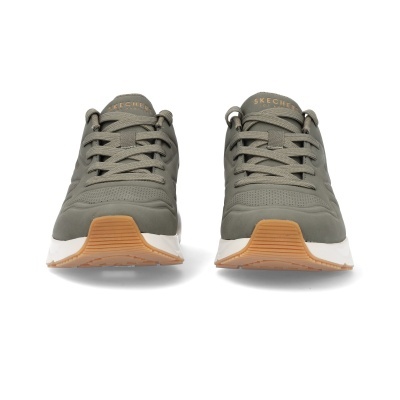 Ténis Skechers cinzentos com sola branca e detalhes castanhos