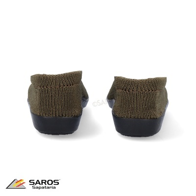 Tênis de homem Saros Sapataria em tecido tricot verde oliva com sola preta