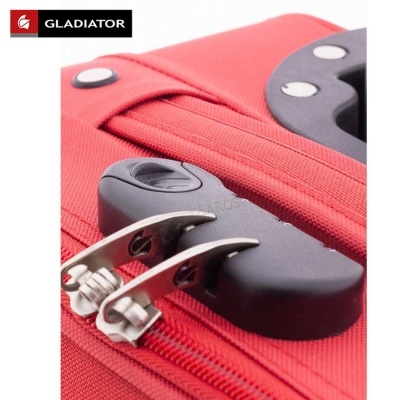 Fecho de zíper duplo numa mala vermelha com etiqueta GLADIATOR