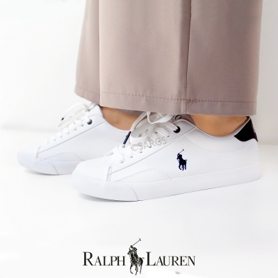 Sapatos desportivos brancos RALPH LAUREN com logo azul escuro e detalhes pretos