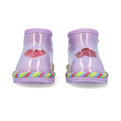 Botas lilás brilhantes para crianças com estrelas vermelhas e sola multicolorida