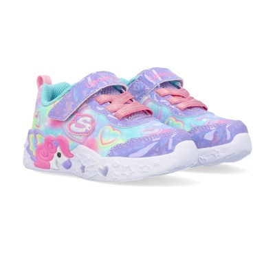 Ténis infantis coloridos com padrão de corações e unicórnio