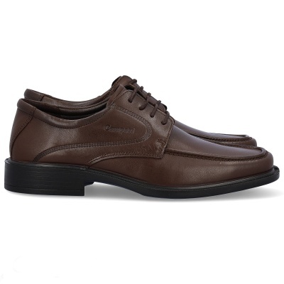 Sapatos masculinos castanho escuro em pele com atacadores e sola preta