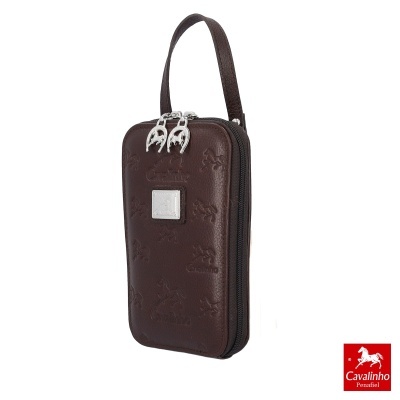 Carteira castanha em couro com padrão em relevo e fecho duplo da Cavalinho