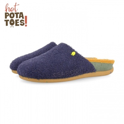 Chinelos mule felpudos azuis escuros com interior laranja e sola amarela