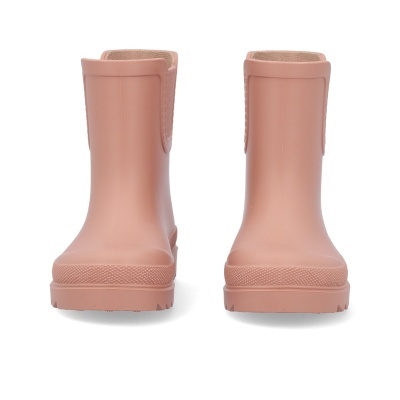 Botas de borracha rosa claro em fundo branco
