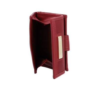 Carteira vermelha em pele sintética com placa metálica dourada