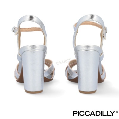 Sandálias femininas de salto alto prata metálico com tiras cruzadas e fivela no tornozelo