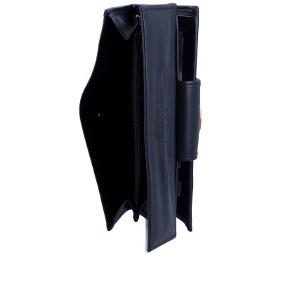 Carteira preta em couro vista lateral com compartimentos abertos