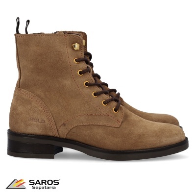 Bota castanha em camurça para homem com atacadores pretos