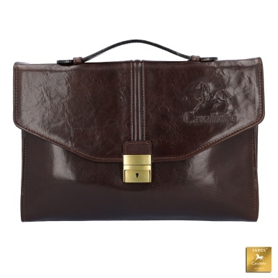 Mala de couro castanho com fecho dourado e relevo Cavalo Preto