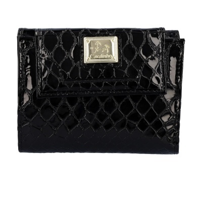 Carteira feminina preta com textura brilhante e placa metálica Cavalinho