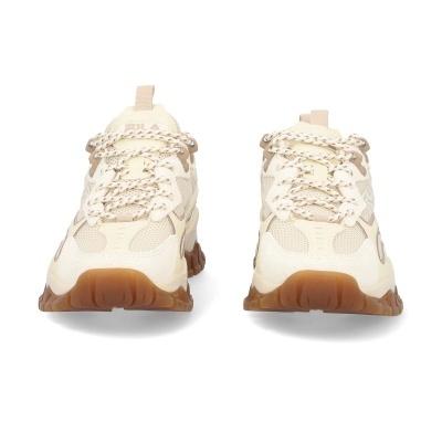 Sapatilhas desportivas bege com sola castanha e atacadores brancos com pontos castanhos
