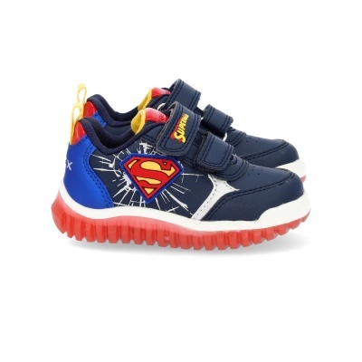 Ténis infantis azuis com símbolo do Super-Homem e sola vermelha