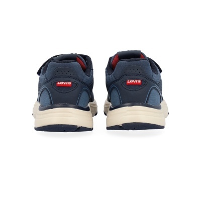 Sapatilhas azuis Levis vistas de trás com sola branca e logotipo vermelho