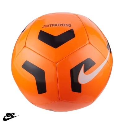 bola de futebol de treino Nike laranja com detalhes pretos e símbolo branco