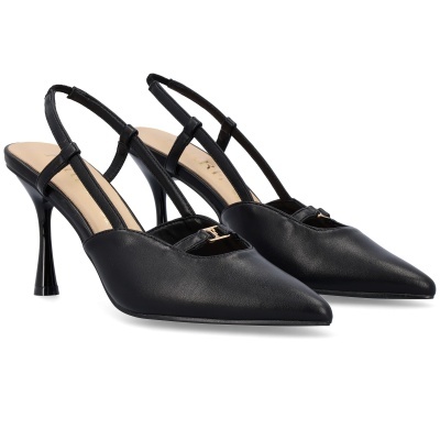 Sapatos pretos de salto alto com tiras abertas e detalhe metálico dourado