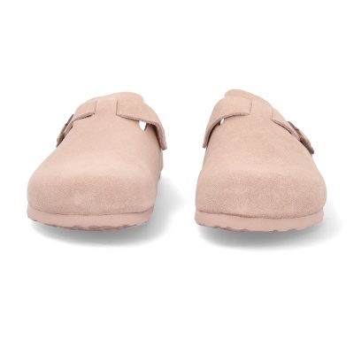 Sapatos tipo mule em camurça bege com fivela