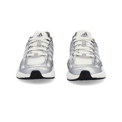 Sapatilhas desportivas Adidas brancas e cinza com sola preta