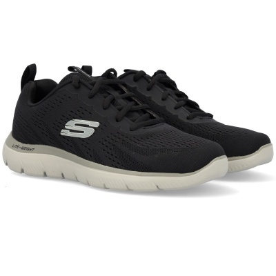 Ténis pretos Skechers com sola branca e logo prateado