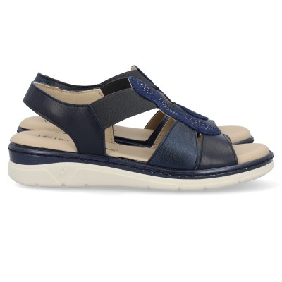 Sandália azul com sola branca e detalhes perfurados