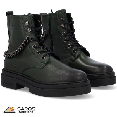 Botas verdes de cano curto com atacadores e sola preta