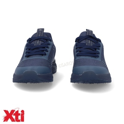 Sapatilhas desportivas azuis da Xti vistas de frente