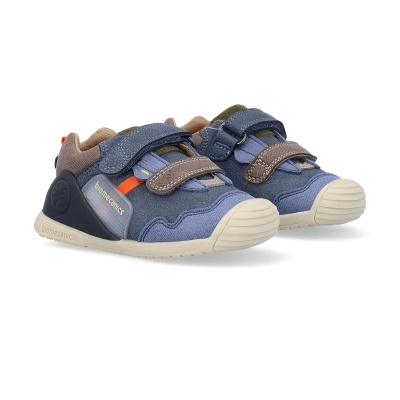 Sapatilhas de criança azul com detalhes castanho, verde, laranja e sola bege, com fechos de velcro e inscrições biomecanics na lateral.