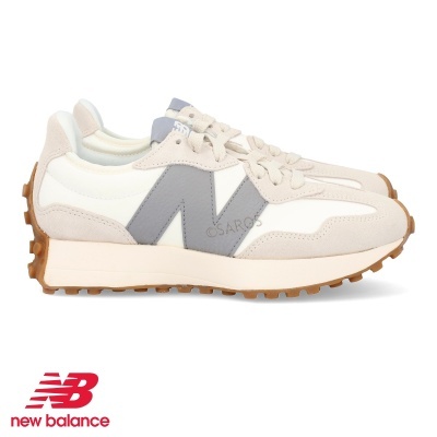 Ténis New Balance bege, branco e cinzento com sola castanha