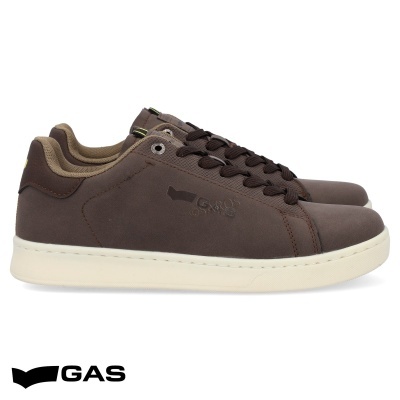 Ténis castanhos GAS com sola branca e atacadores escuros