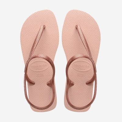 Chinelos Havaianas rosa com cinta de apoio no calcanhar