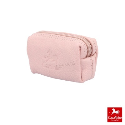Pequena necessaire rosa de couro sintético com fecho de correr e logótipo Cavalinho em relevo.