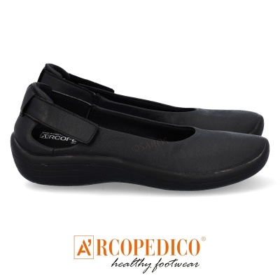 Sapatilhas pretas ARCOPEDICO com velcro e sola preta sobre fundo branco.