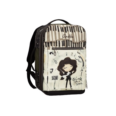 Mochila com padrão de teclas de piano e ilustração musical frontal