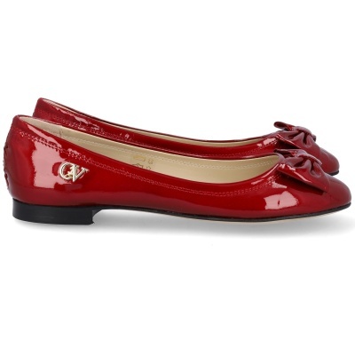 Sapatilhas vermelhas em verniz com laço e logótipo CV na lateral