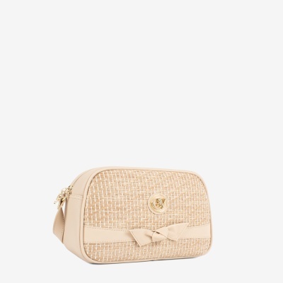 Mala pequena bege com tecido rattan e detalhes em couro sintético, fecho dourado e laço decorativo