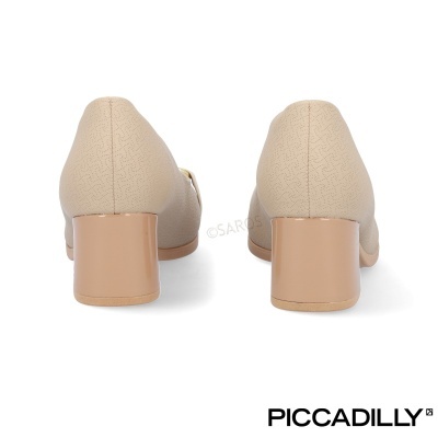sapatos de salto médio quadrado bege claro com salto nude