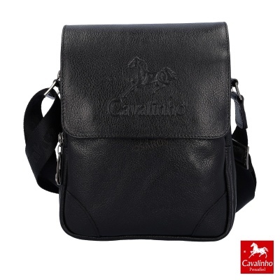 Mala preta de couro com logo Cavalinho em relevo