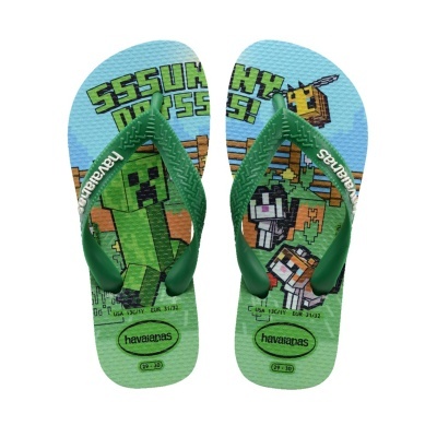 Chinelos Havaianas verdes com estampa pixelizada de videojogos e logo branco na tira