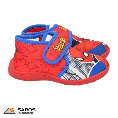Sapatos infantis vermelhos e azuis com tema Spider-Man