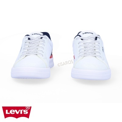 Sapatilhas Levi's brancas com detalhes em azul e vermelho