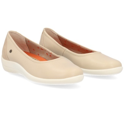 Sapatilhas bege com sola branca e interior com padrão laranja