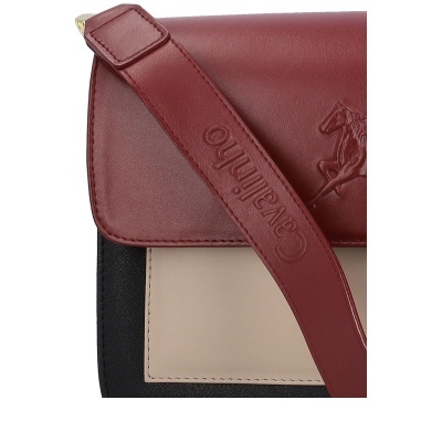 Mala tricolor em pele com alça vermelha gravada 'Cavalinho' e relevo cavalo na aba