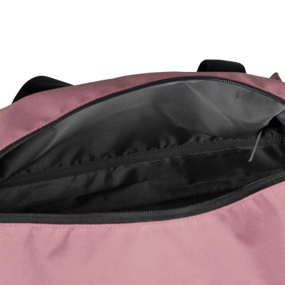 Mala rosa com interior preto e fecho aberto