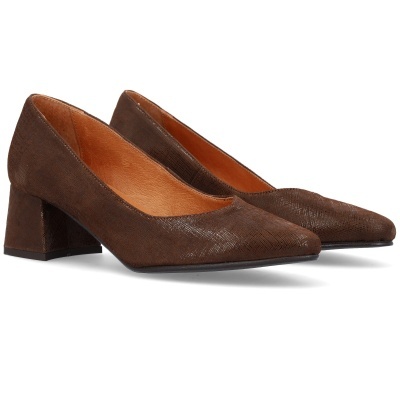 Sapatos de salto médio quadrado castanhos texturizados