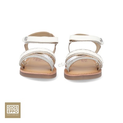 Sandálias infantis brancas Gioseppo com tiras e sola castanha