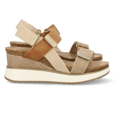 Sandálias femininas de cunha bege e castanho com fivelas douradas e sola branca.