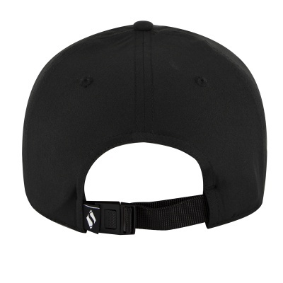 Boné preto com fecho e ajuste traseiro