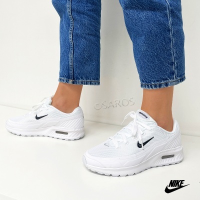 Sapatilhas desportivas Nike Air Max brancas e pretas