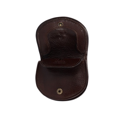 Carteira ou porta-moedas em pele castanha escura com fecho botão